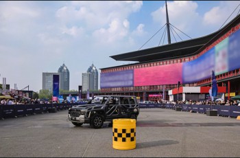 比亚迪 3 月销量强势突破30万辆，获中国车企销量冠军