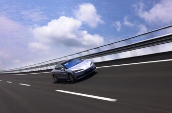 吉利汽车2026年上半年营收超1700亿 核心归母净利润劲增46%